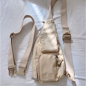 BEIS survival sling bag in beige